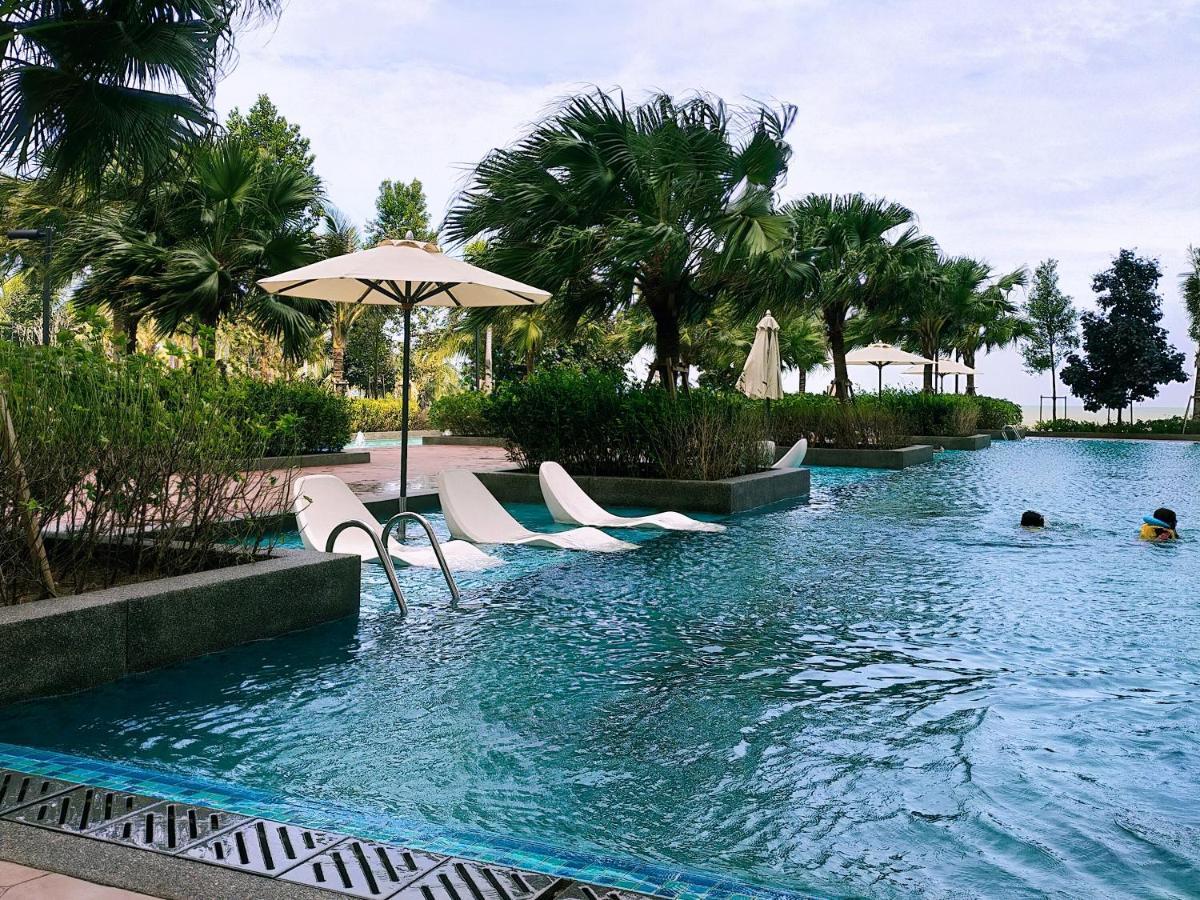 Timur Bay Seafront Residence Kuantan Zewnętrze zdjęcie